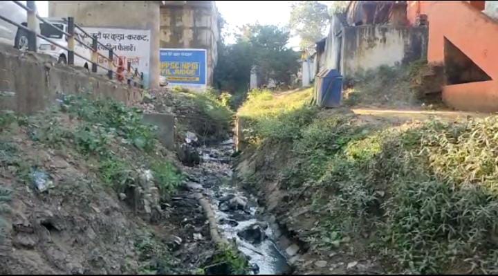 नर्मदा भी बन रही गंगा , बढ़ रहा प्रदूषण