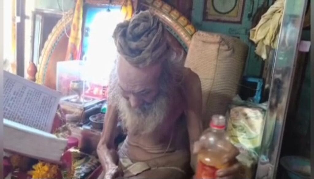 मिलिए बाबा सियाराम से मकर संक्रांति स्पेशल स्टोरी