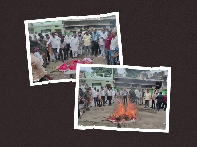 मंडला में स्मार्ट मीटर के विरोध में अर्थी यात्रा और पुतला दहन